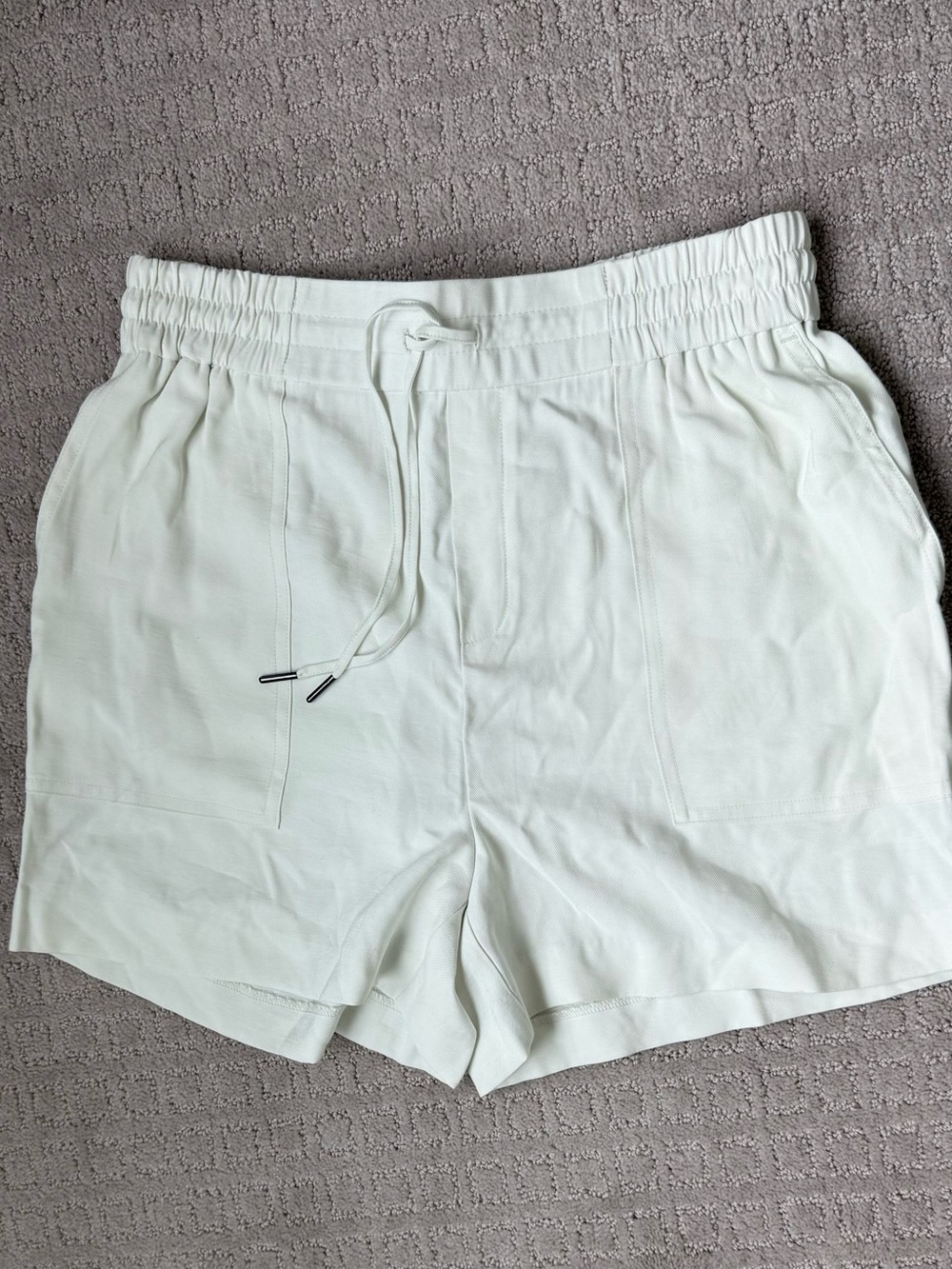 Drawstring Casual Shorts - White